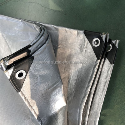 Αδιάβροχο Strip Style PE Tarpaulin Βιομηχανική Πολλαπλής Χρήσης Ενυδατοασφαλής Ακτινοασφαλής