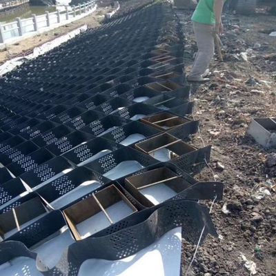 330mm-1000mm Απόσταση συγκόλλησης HDPE Geocell για λύση σταθεροποίησης χαλίκις δρόμου