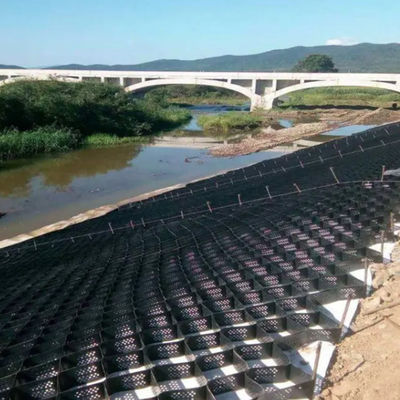 Οδική κατασκευή Γεωκύτταρα HDPE Γεωκύτταρα με υφαντικό και διατρυβωμένο στρώμα χαλίκι