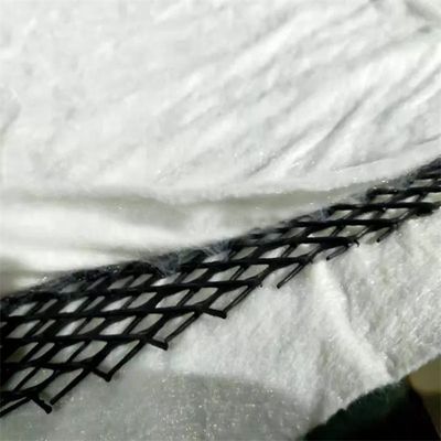 HDPE 3D σύνθετο δίκτυο αποστράγγισης με PP γεωτεξτύλιο για αποστράγγιση και προστασία δρόμων