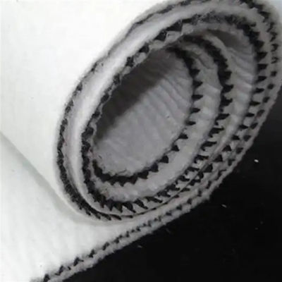 HDPE 3D σύνθετο δίκτυο αποστράγγισης με PP γεωτεξτύλιο για αποστράγγιση και προστασία δρόμων