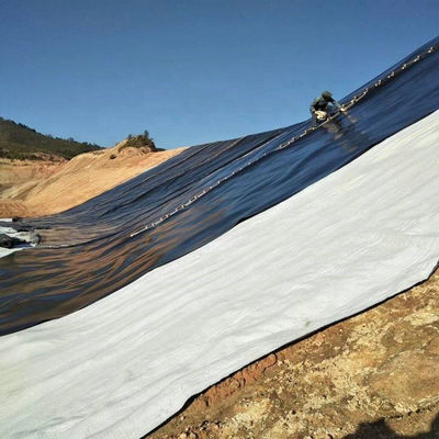 Αντι-UV HDPE υδρατμική επιφάνεια λίμνης 1mm μήκος 50-200m για τα χώματα υγειονομικής ταφής 0,7mm υδατοασφαλείς γεωμεμβράνες