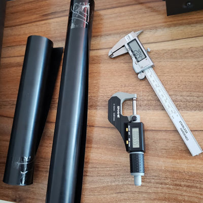 Αλιευτική Φάρμα Υδρογονάνθρακα HDPE γεωμεμβράνη σε μαύρο λευκό μπλε ή πράσινο μήκος 50-200m