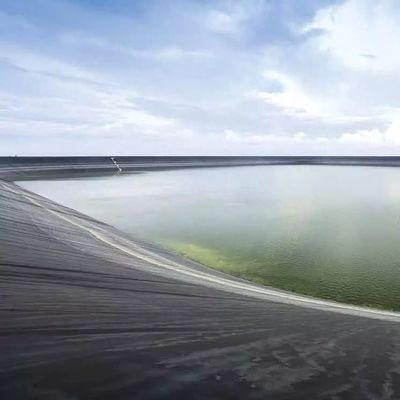 500 μm Πυροσβεστήρες φράγματος Τιμές HDPE Γεωμεμβράνη Αδιάβροχη για την αλιευτική εκτροφή Πυροσβεστήρας λίμνης