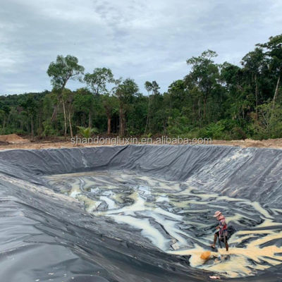 Δυσσωματότητα 0,940g/cm3 1mm HDPE Geomembrane Liner για τεχνητή λίμνη, δεξαμενή, φράγμα, χώρο υγειονομικής ταφής
