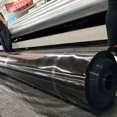 Γεωμεμβράνες HDPE 1mm για λίμνες Μέγεθος 50m-100m Εξαιρετική απόδοση εγγυημένη