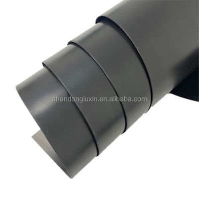 Γεωμεμβράνη HDPE πλάτους 1-8m για εγκατάσταση επί τόπου σε απορροφητή βιοαερίου υδατοκαλλιέργειας