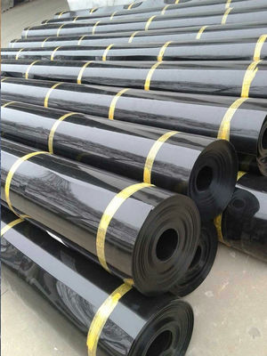 Γεωμεμβράνη HDPE πλάτους 1-6m για αδιαπέραστα γεωσυνθετικά υλικά σε γυαλιστερό φινίρισμα