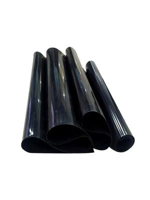 0.5mm 1.0mm 1.5mm 2.0mm Μαύρη γεωμεμβράνη για λίμνη ψαριών Διάμετρο 50-200m
