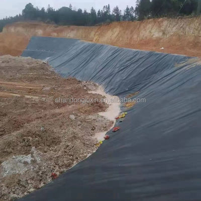 Προσαρμοσμένη Γεωμεμβράνη για λιμάνια ψαριών και Πολιτική Μηχανική 1 mm-2 mm πάχος ανθεκτικός