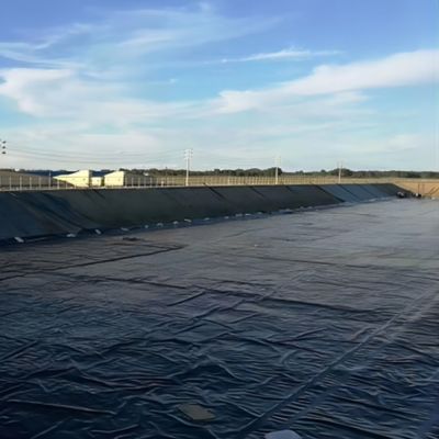 50-200m μήκος HDPE ομαλή γεωμεμβράνη 1mm υδρατρίδας ψαριών μοντέρνο σχεδιασμό ανθεκτικό