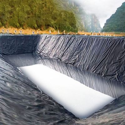 Μέγεθος 50-200m HDPE Γεωμεμβράνη για σύγχρονη γεωργική λίμνη
