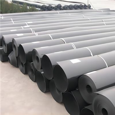 1-6m πλάτος HDPE Γεωμεμβράνη Αλιευτική λιμνοθάλασσα για χώρους υγειονομικής ταφής 0.1mm-2.8mm πάχος