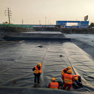 Γεωμεμβράνη υγρασίας HDPE για λίμνες ψαριών και γαρίδων Πυκνότητα 0,940g/cm3 πλάτος 1m-8m