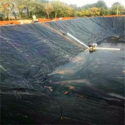 Περιβαλλοντική προστασία HDPE Γεωμεμβράνη Φυλάκιο λίμνης ψαριών 1 mm 2 mm για τα χώματα υγειονομικής ταφής