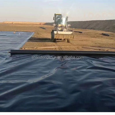 50-100m μήκος 1.2mm HDPE γεωμεμβράνη για λίμνες ψαριών και χώρους υγειονομικής ταφής 3D μοντέλο σχεδιασμού