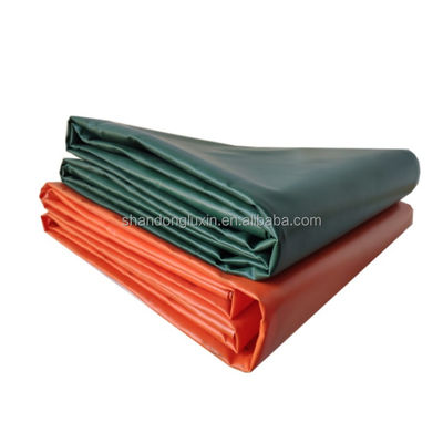 Ανθεκτικός στον ήλιο πλακάς PVC 500D*200D Αριθμός νήμων για την κάλυψη γεωργικών ειδών