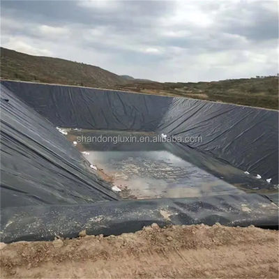 50-100m μήκος HDPE Geomembrane Liner για εξορυκτικές εγκαταστάσεις δεξαμενή φράγμα αλιεία λίμνη γαρίδες αγρόκτημα