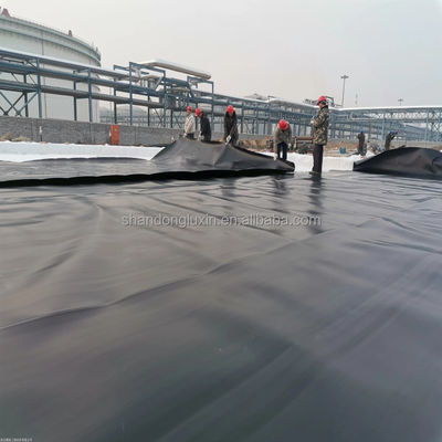 ASTM GRI-GM13 Τυποποιημένη γεωμεμβράνη HDPE 1 mm για εφαρμογές στα λιμάνια ψαριών και στα χώρια υγειονομικής ταφής