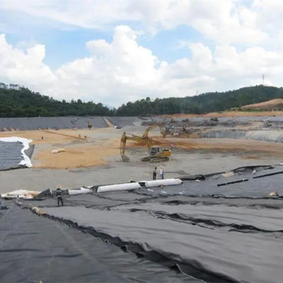 1m-8m πλάτος HDPE Geomembrane Liner για εξορυκτικές εγκαταστάσεις