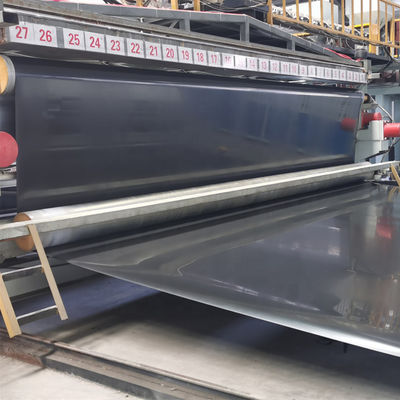 Γραφικό σχεδιασμό HDPE ομαλή γεωμεμβράνη ψαριών 1.5mm 2mm για χώρους υγειονομικής ταφής