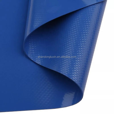 Μεσαίου βάρους PVC επικαλυμμένη σανίδα 510-650gm για φορτηγό καλύπτουν σκηνή Καλύτερη και αντοχή